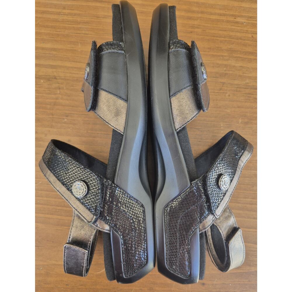 Aravon Katherine Adjustable Strap Sandals Women's Size 11 - Picture 15 of 16